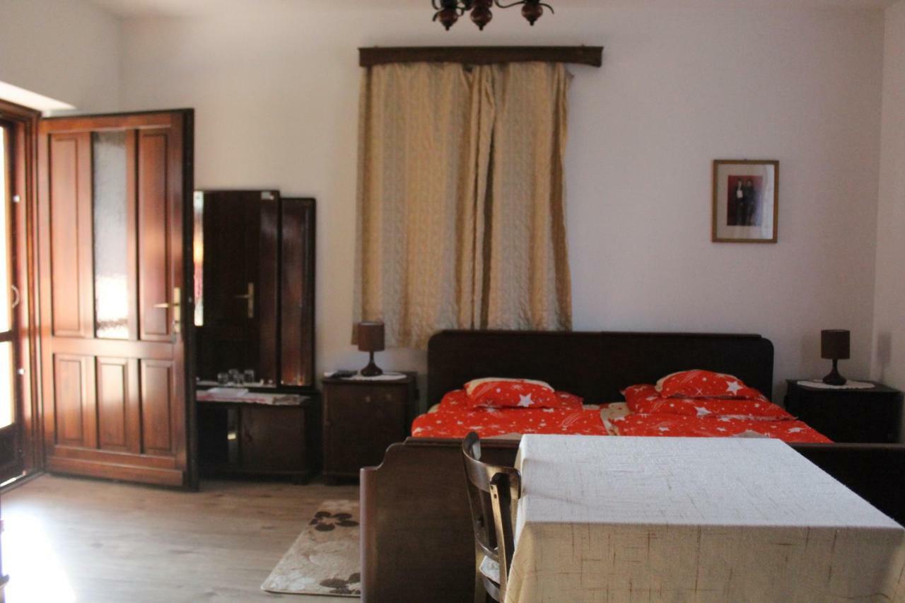 Hotel Eszter-Haz Vendeghaz Kerekegyháza Exteriér fotografie